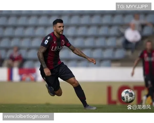 足总杯激战尤文图斯大胜那不勒斯争议判罚引发全场热议